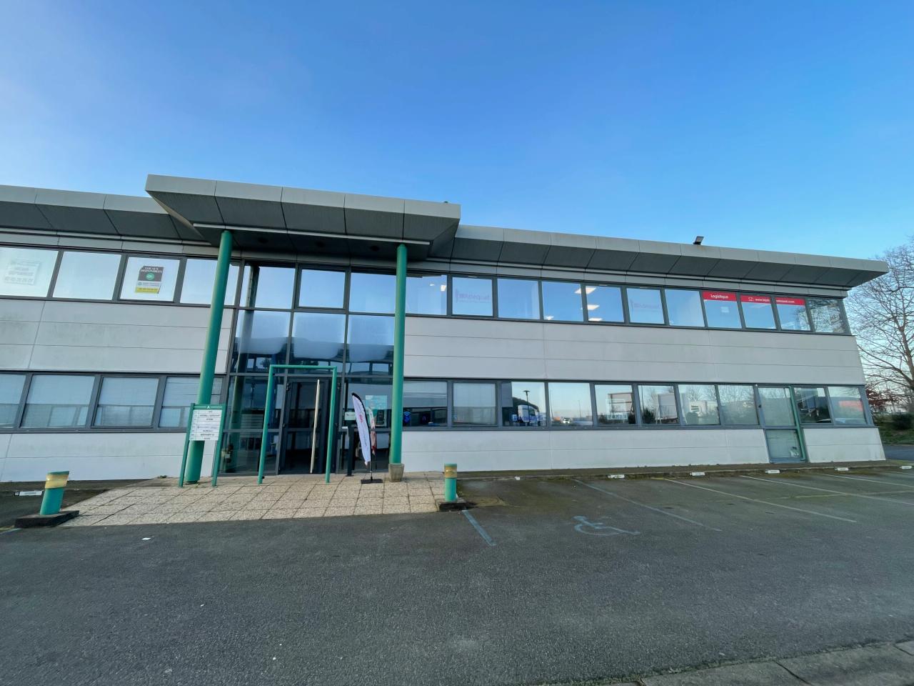 Bureau Sainte-Luce-sur-Loire 150m² Location bureau Sainte-Luce-sur-Loire Loire-Atlantique OLBUR2528775 0
